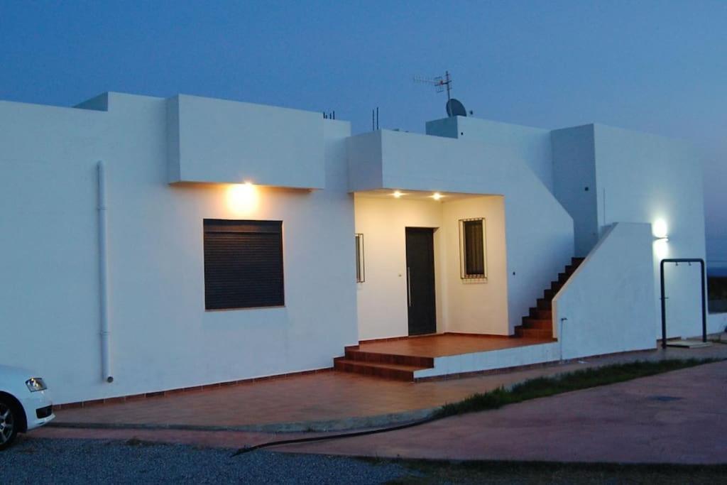 Cristelia Seafront & Pool Villa Lahaniá Kültér fotó