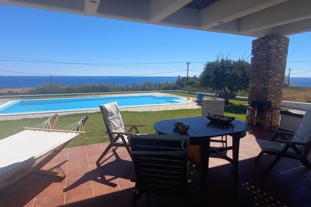 Cristelia Seafront & Pool Villa Lahaniá Kültér fotó
