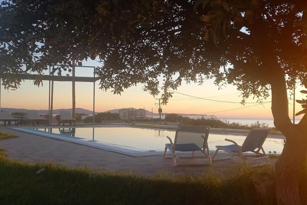 Cristelia Seafront & Pool Villa Lahaniá Kültér fotó