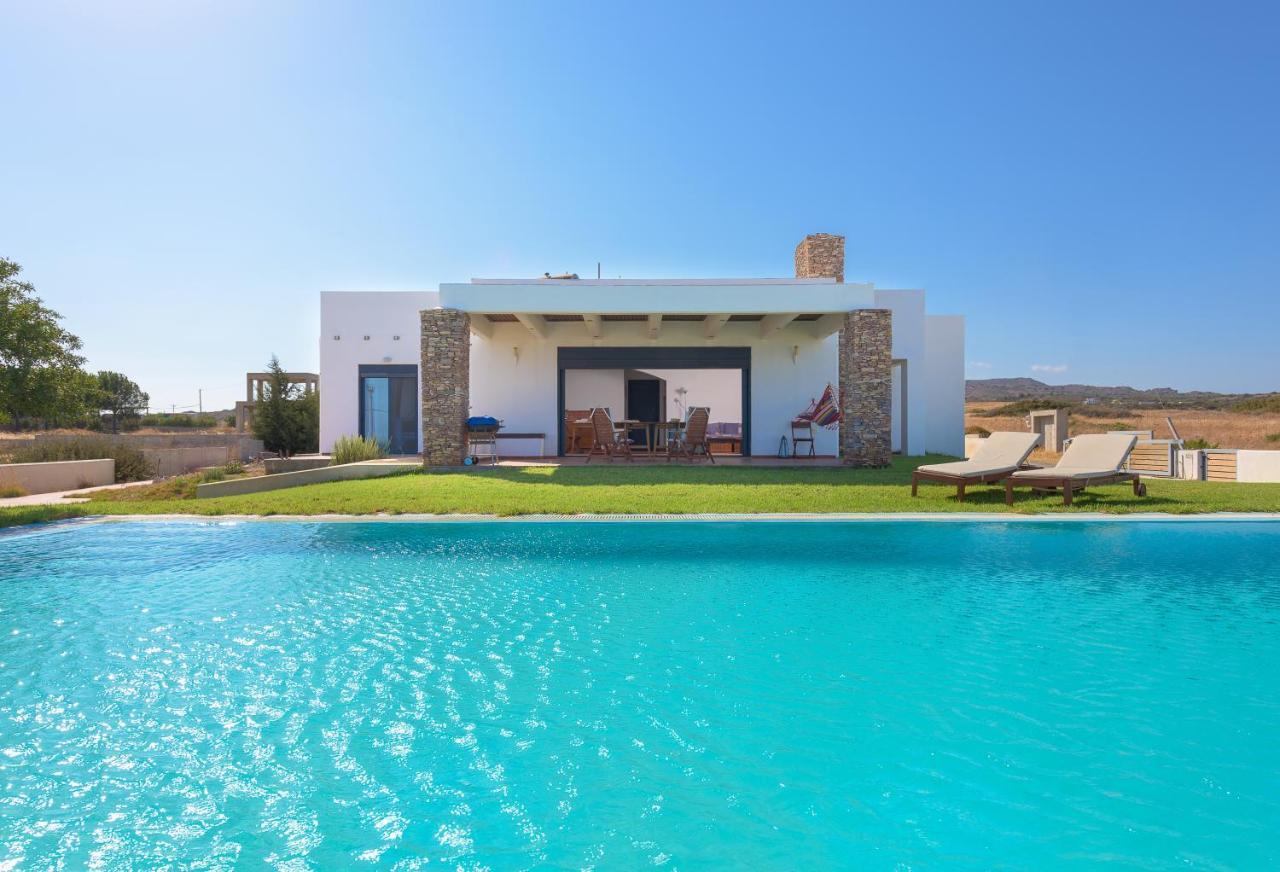 Cristelia Seafront & Pool Villa Lahaniá Kültér fotó