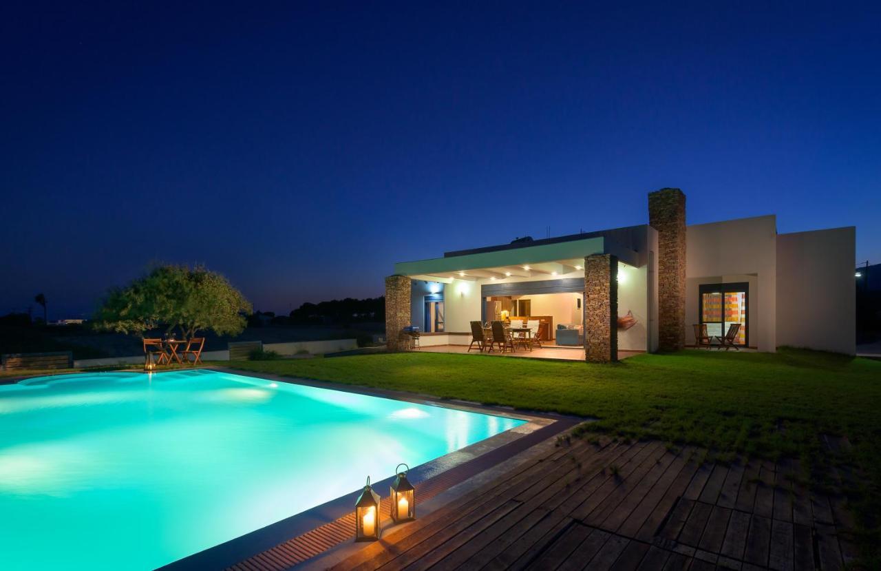 Cristelia Seafront & Pool Villa Lahaniá Kültér fotó