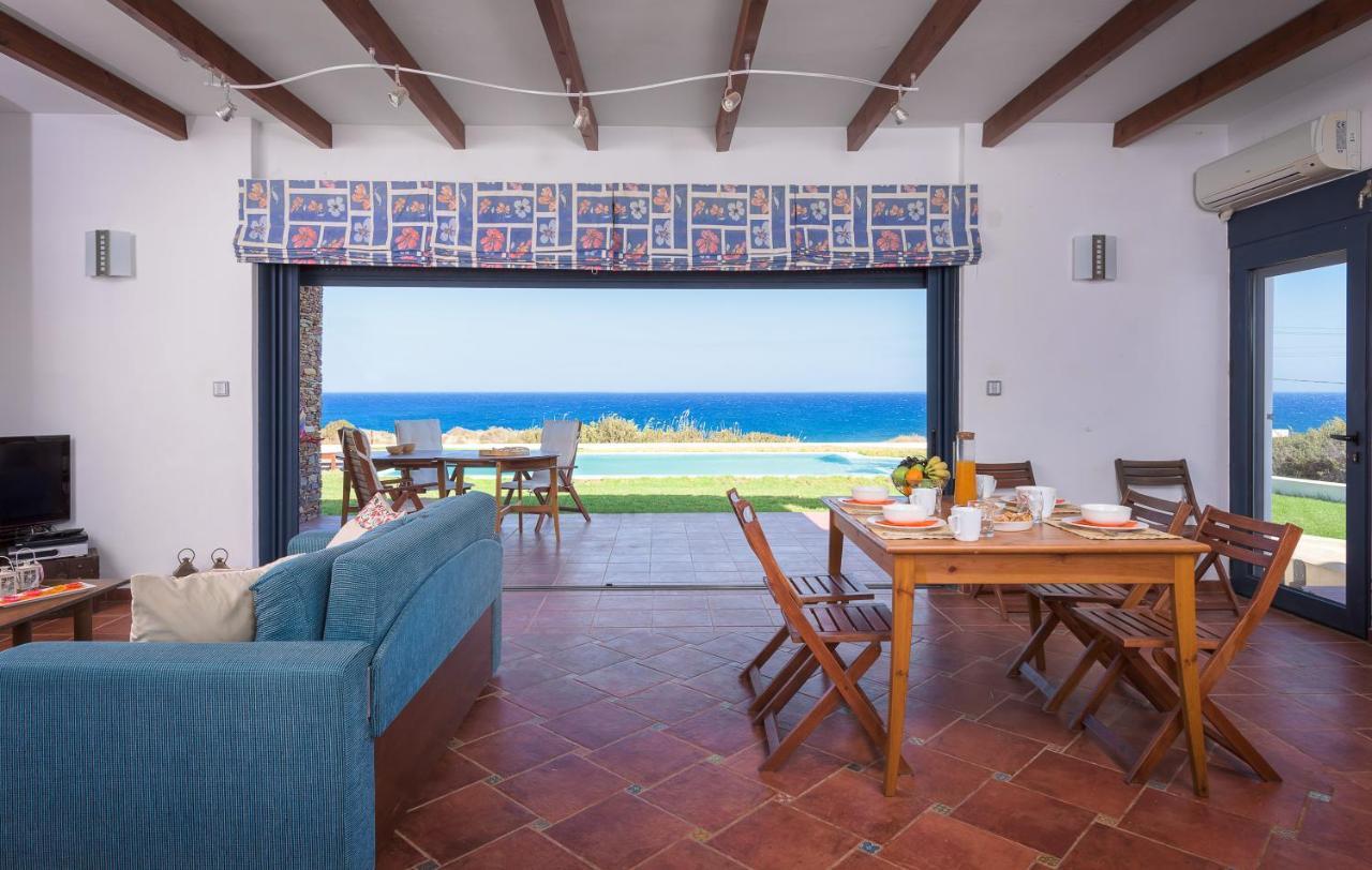 Cristelia Seafront & Pool Villa Lahaniá Kültér fotó