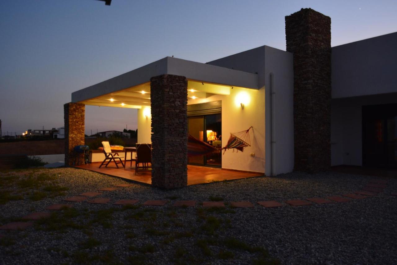 Cristelia Seafront & Pool Villa Lahaniá Kültér fotó